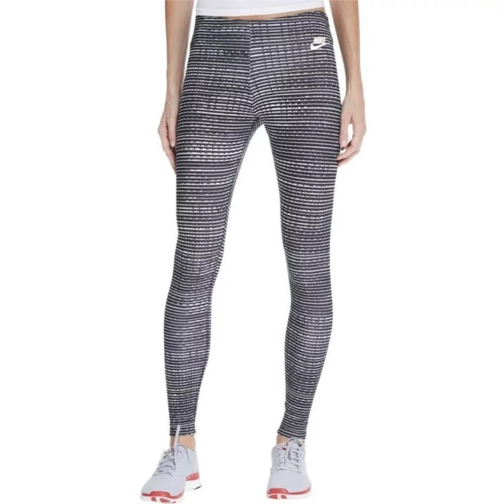 NIKE | Black & White Static Stripe Full Length Leggings Women’s Size X-Large